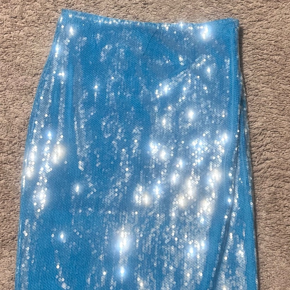 Sparkling Blue Two-Piece Set - Picture 2 of 2